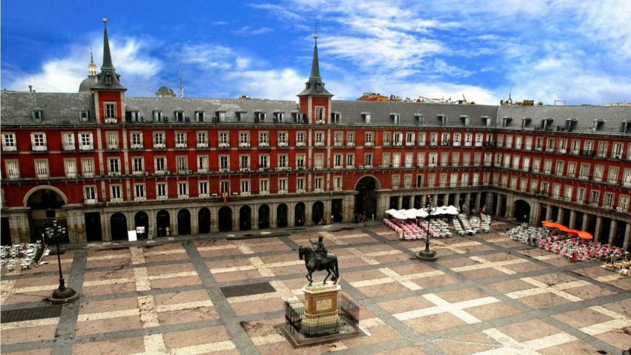 Buhardilla En La Calle Mayor... Centrico Y Con A/A Apartment Madrid Exterior foto